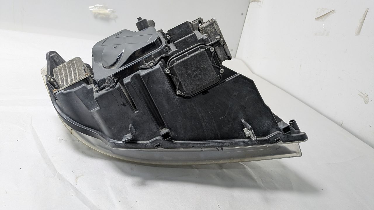 2011 BMW 328i Left HEADLAMP ASSEMBLY - 442142 — photo 4