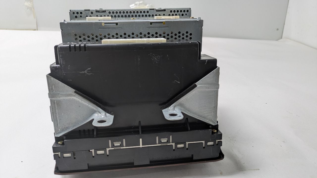 2001 TOYOTA AVALON Radio Audio - 442145 — photo 6