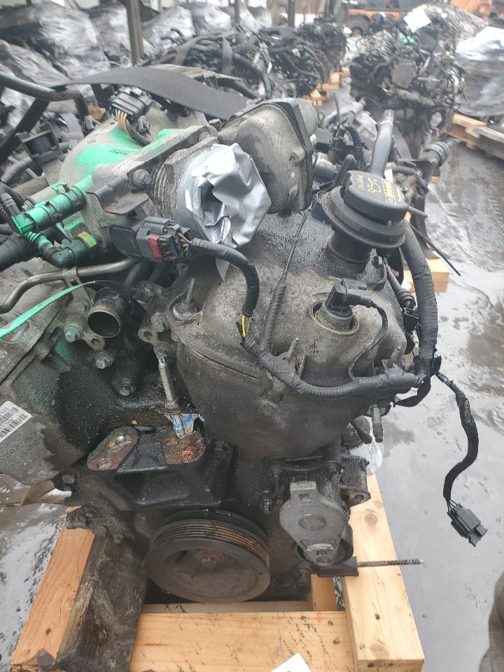 2010 FORD TAURUS ENGINE ASSEMBLY - 442226 — photo 4