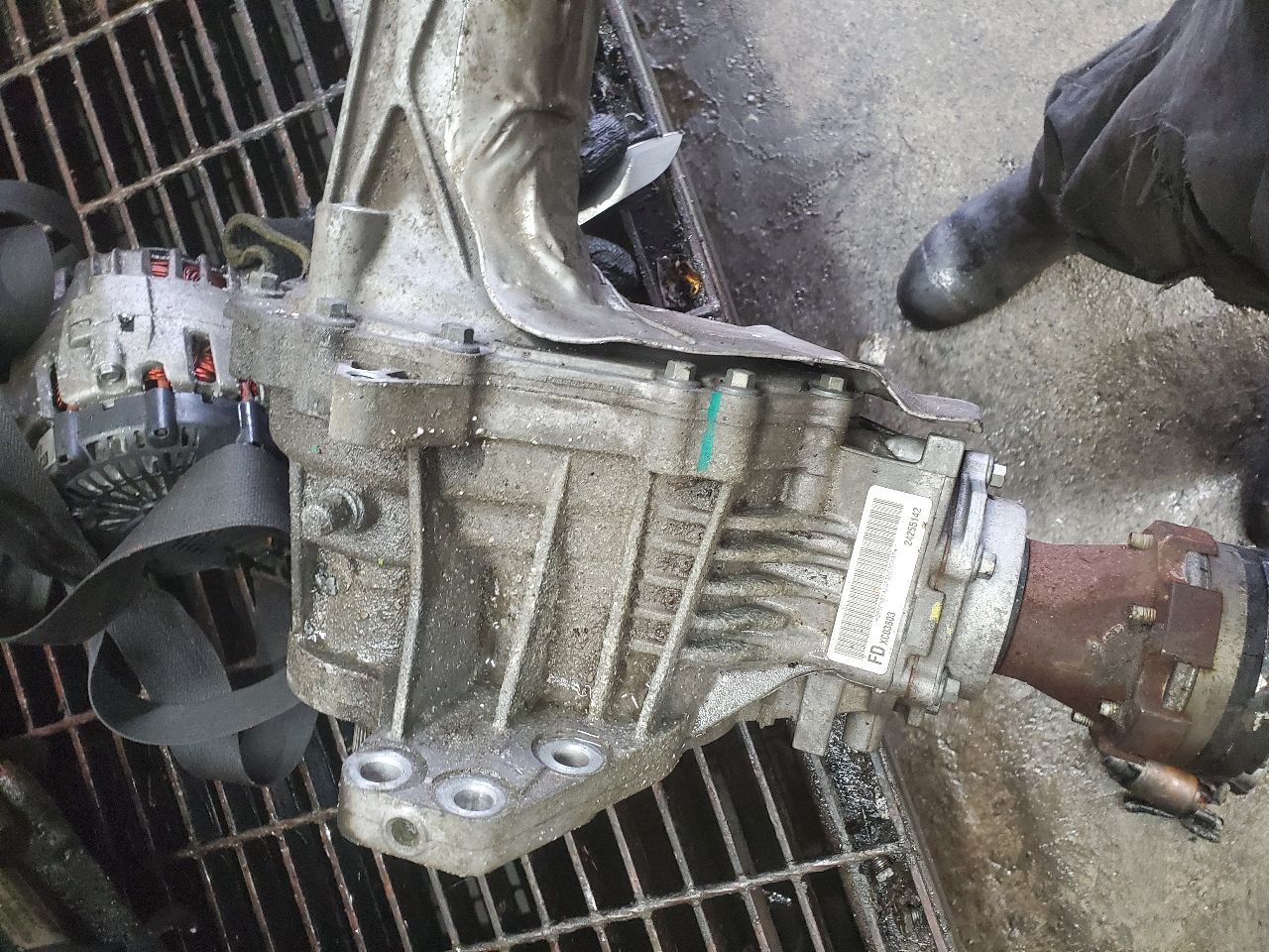 2011 CHEVROLET EQUINOX TRANSFER CASE ASSY - 442366 — photo 4