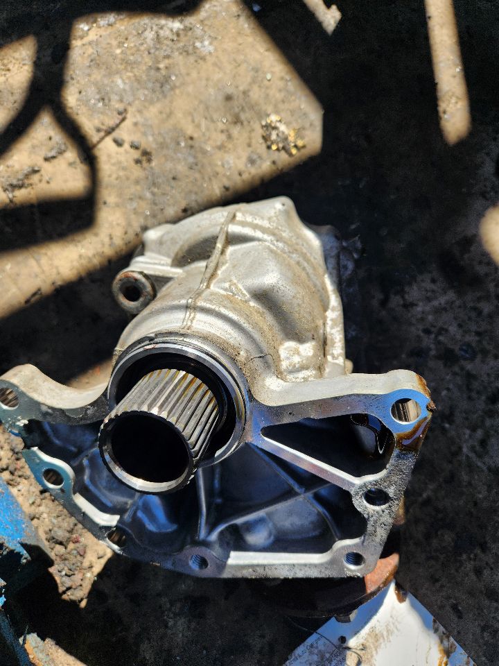 2016 NISSAN ROGUE TRANSFER CASE ASSY - 442421 — photo 1