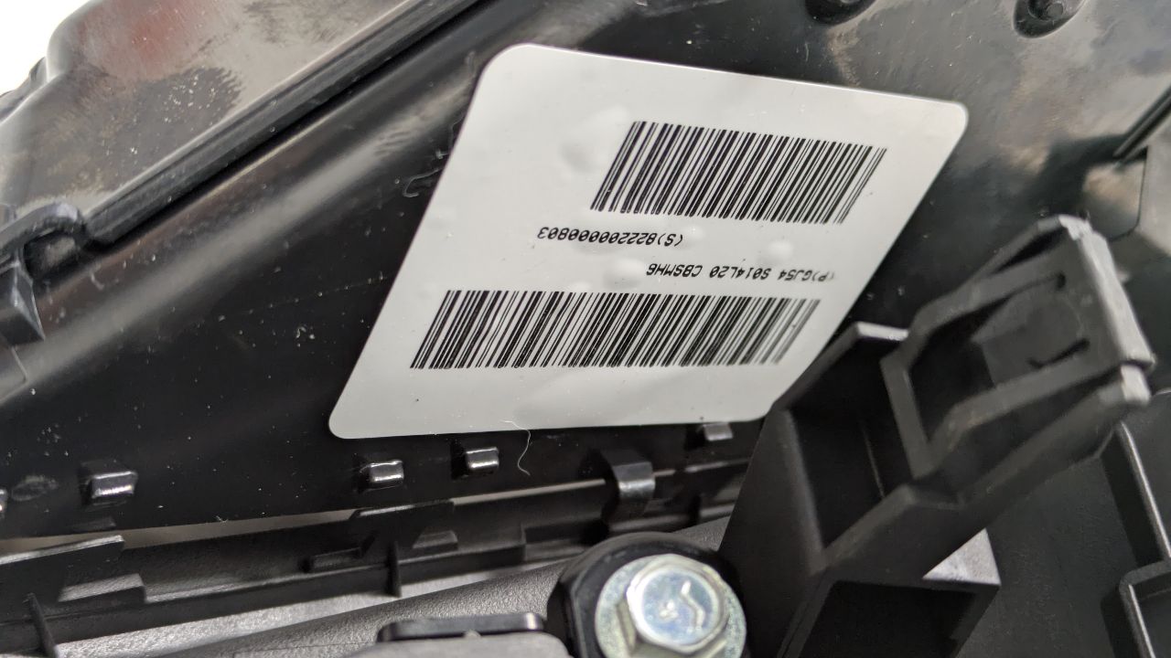 2018 FORD ESCAPE 1.5L 4cyl Turbo Gasoline Radio Audio - 442575 — photo 8