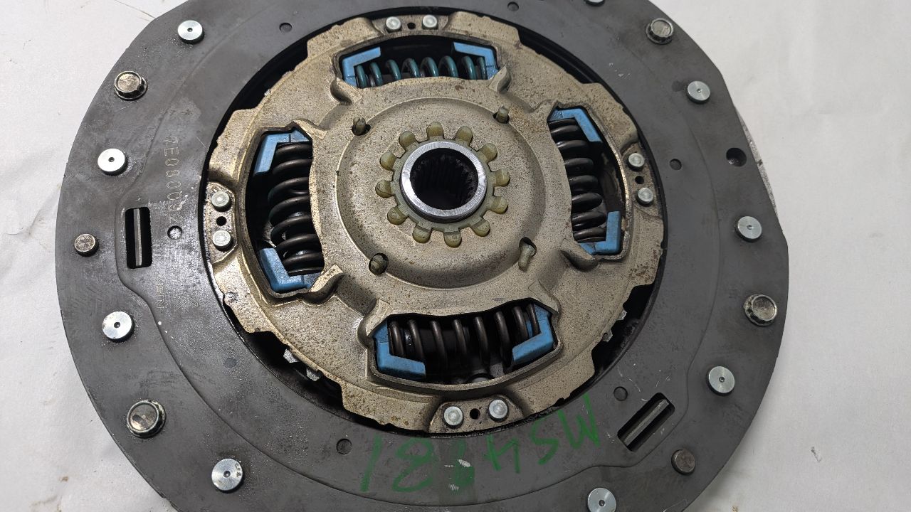 2016 CHRYSLER TOWN & COUNTRY 6 cyl Gas Flex Fuel 3.6 CLUTCH DISC - 442924 — photo 2