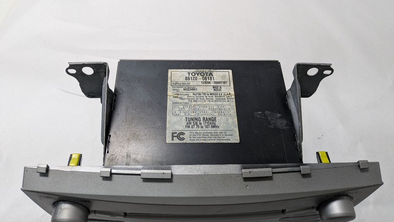 2009 TOYOTA CAMRY Radio Audio - 443332 — photo 2