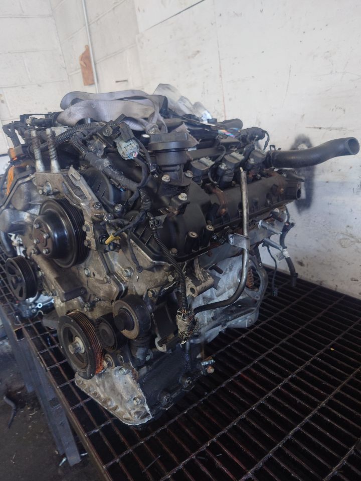 2012 KIA SEDONA ENGINE ASSEMBLY - 443400 — photo 2
