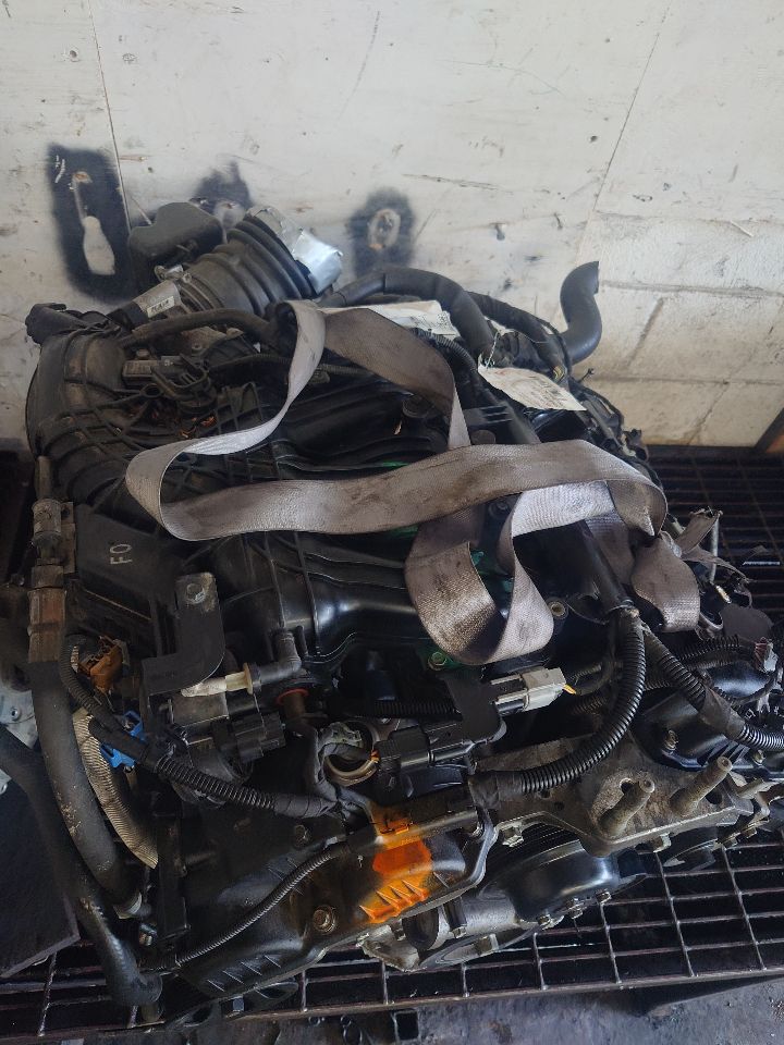 2012 KIA SEDONA ENGINE ASSEMBLY - 443400 — photo 4