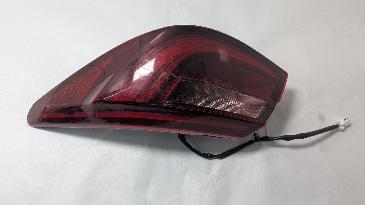 2021 INFINITI Q50 3.0L 6cyl Turbo Gasoline Right TAIL LAMP - 443419 — photo 1