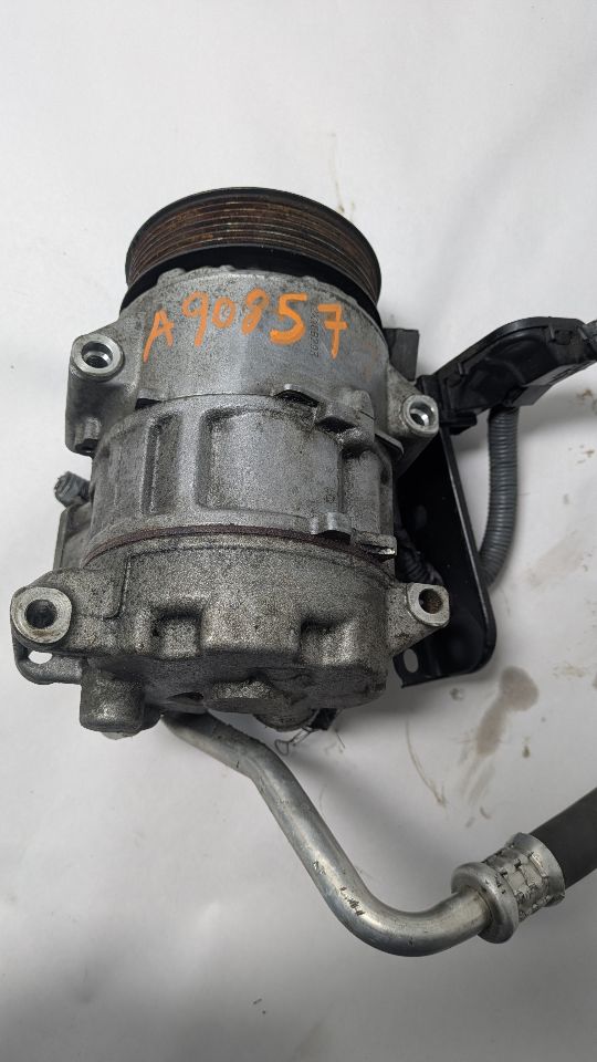 2018 LEXUS ES350 3.5L 6cyl Gasoline VVT AC COMPRESSOR - 443497 — photo 1