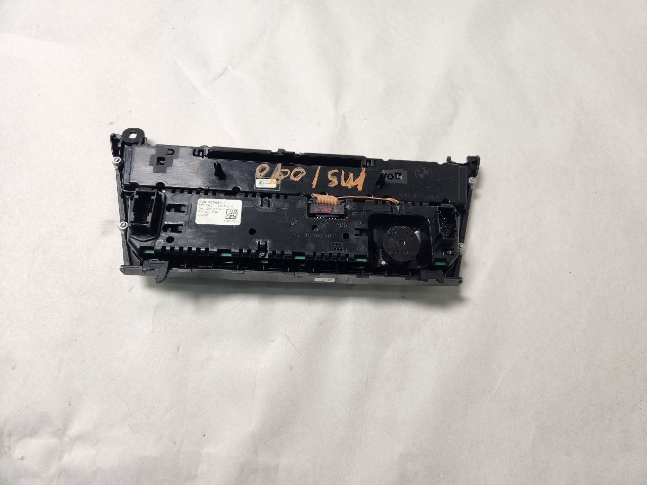 2010 BMW 550i GT 8cyl Gasoline Turbo 4.4 TEMP CONTROL - 443516 — photo 5