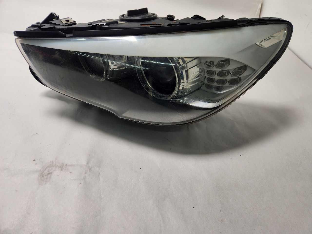 2010 BMW 550i GT 8cyl Gasoline Turbo 4.4 Left HEADLAMP ASSEMBLY - 443517
