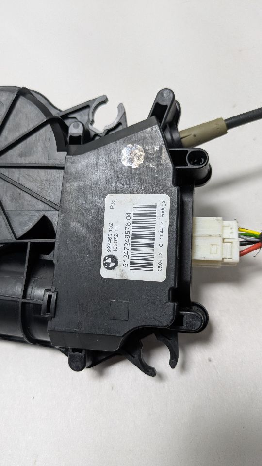 2014 BMW X3 4cyl Gasoline Turbo 2.0 Tailgate Lift Motor - 443538 — photo 6