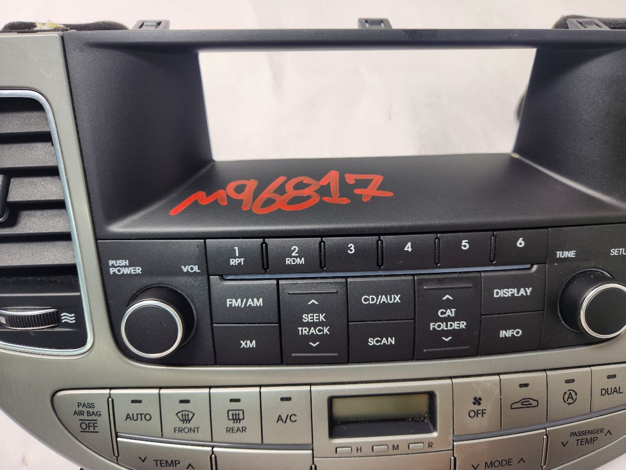 2012 HYUNDAI GENESIS Radio Audio - 443592 — photo 2