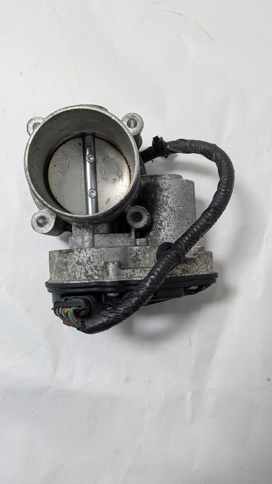 2011 FORD FUSION THROTTLE BODY ASSY - 443627 — photo 1