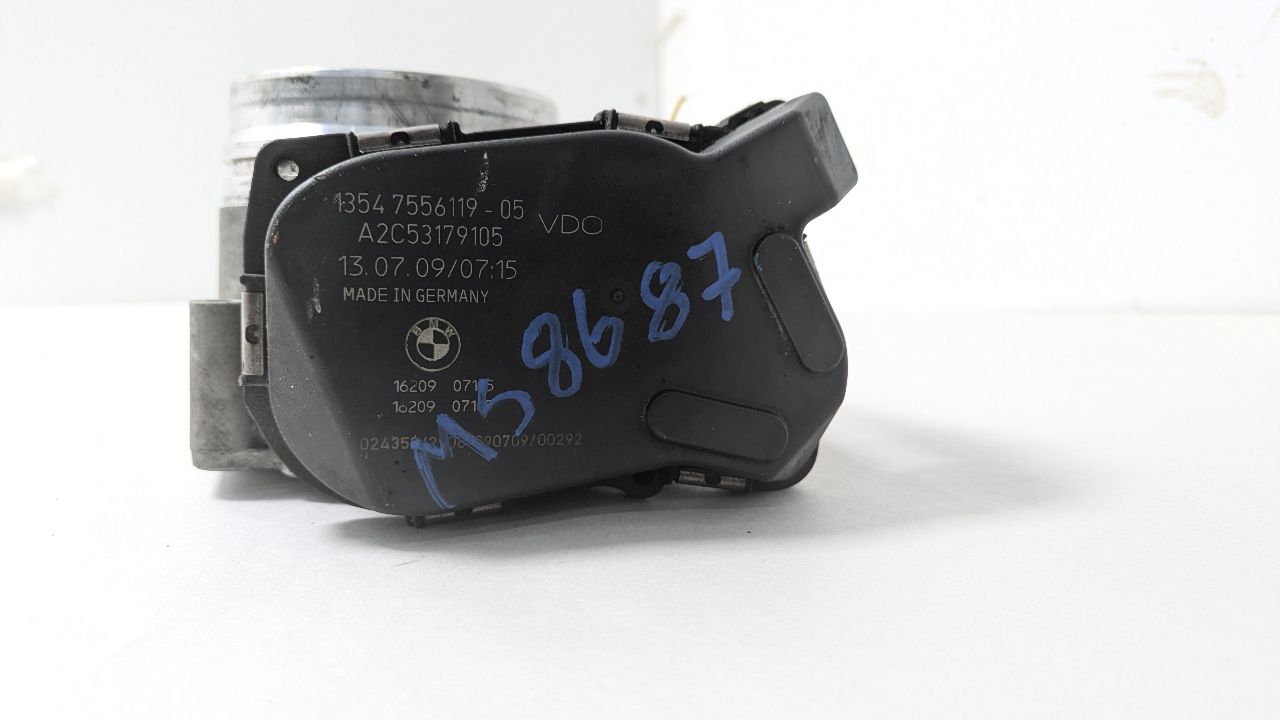 2010 BMW 535i 6cyl Gasoline Turbo 3.0 THROTTLE BODY ASSY - 443635 — photo 2