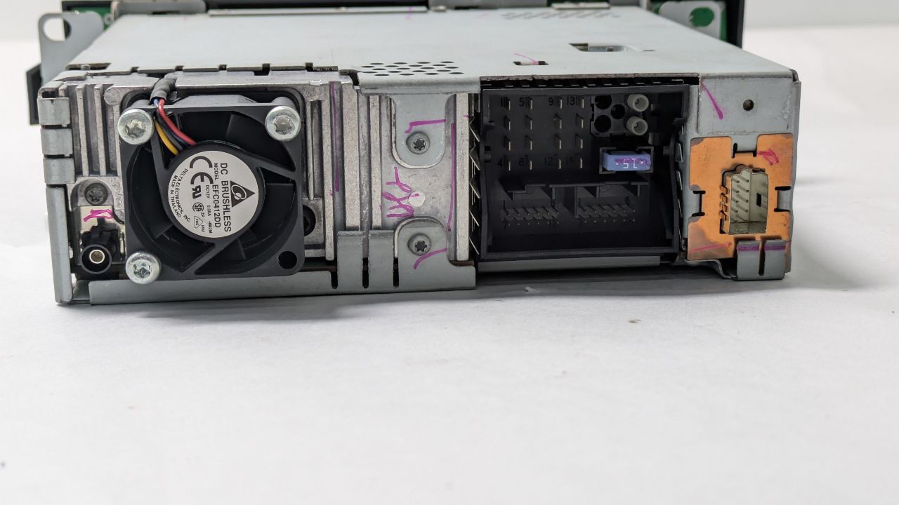2008 BMW 528i Radio Audio - 443868 — photo 8