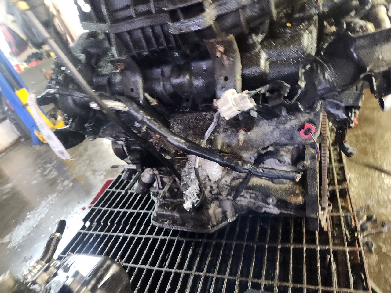 2014 CHRYSLER TOWN & COUNTRY ENGINE ASSEMBLY - 443969 — photo 3