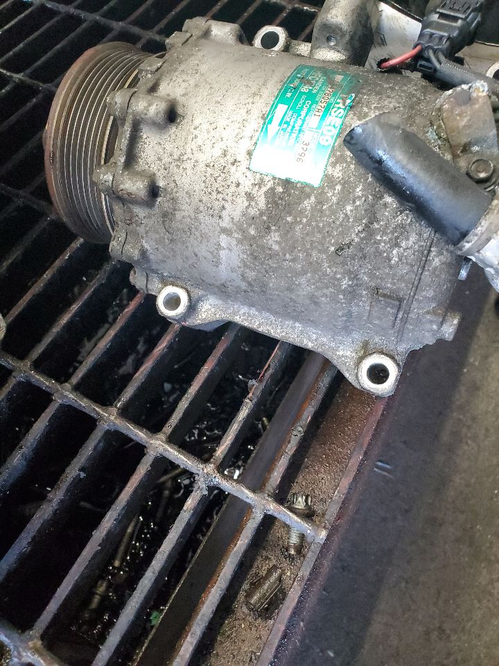 2011 ACURA RDX AC COMPRESSOR - 444013 — photo 3