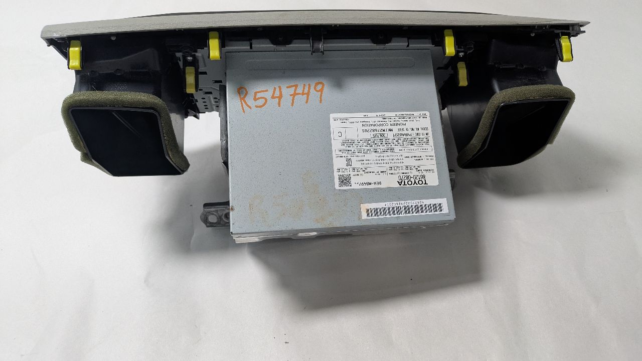 2014 TOYOTA SIENNA Radio Audio - 444024 — photo 2
