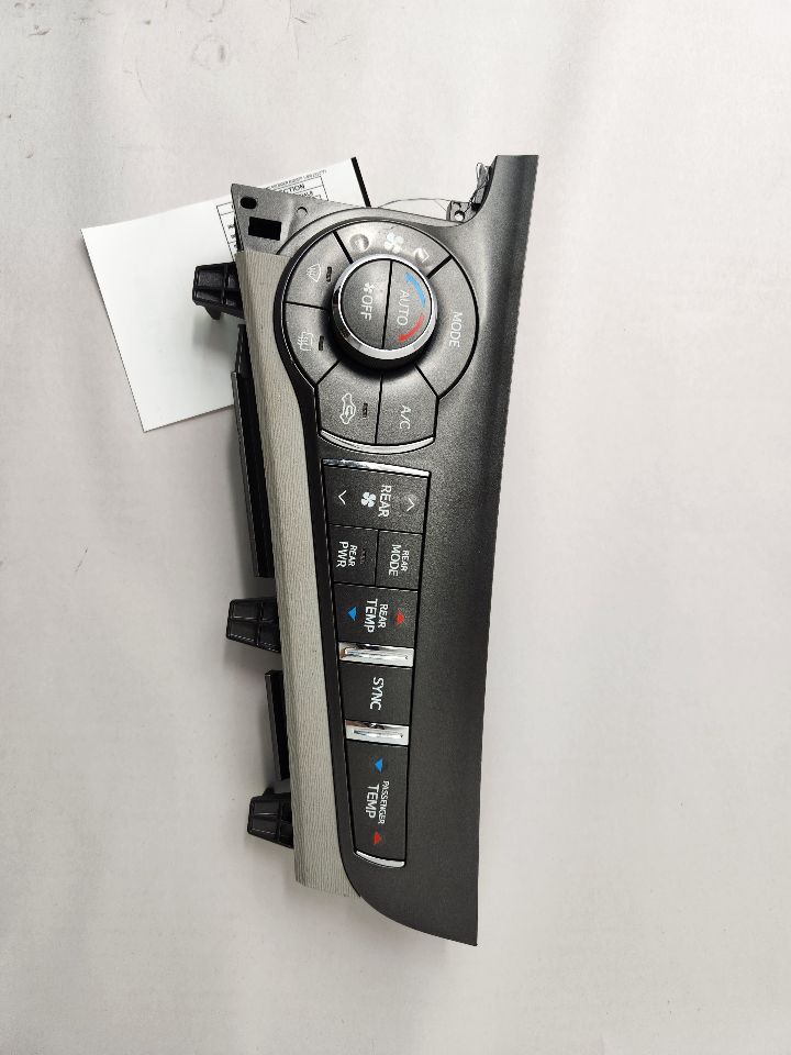 2014 TOYOTA SIENNA TEMP CONTROL - 444025 — photo 7