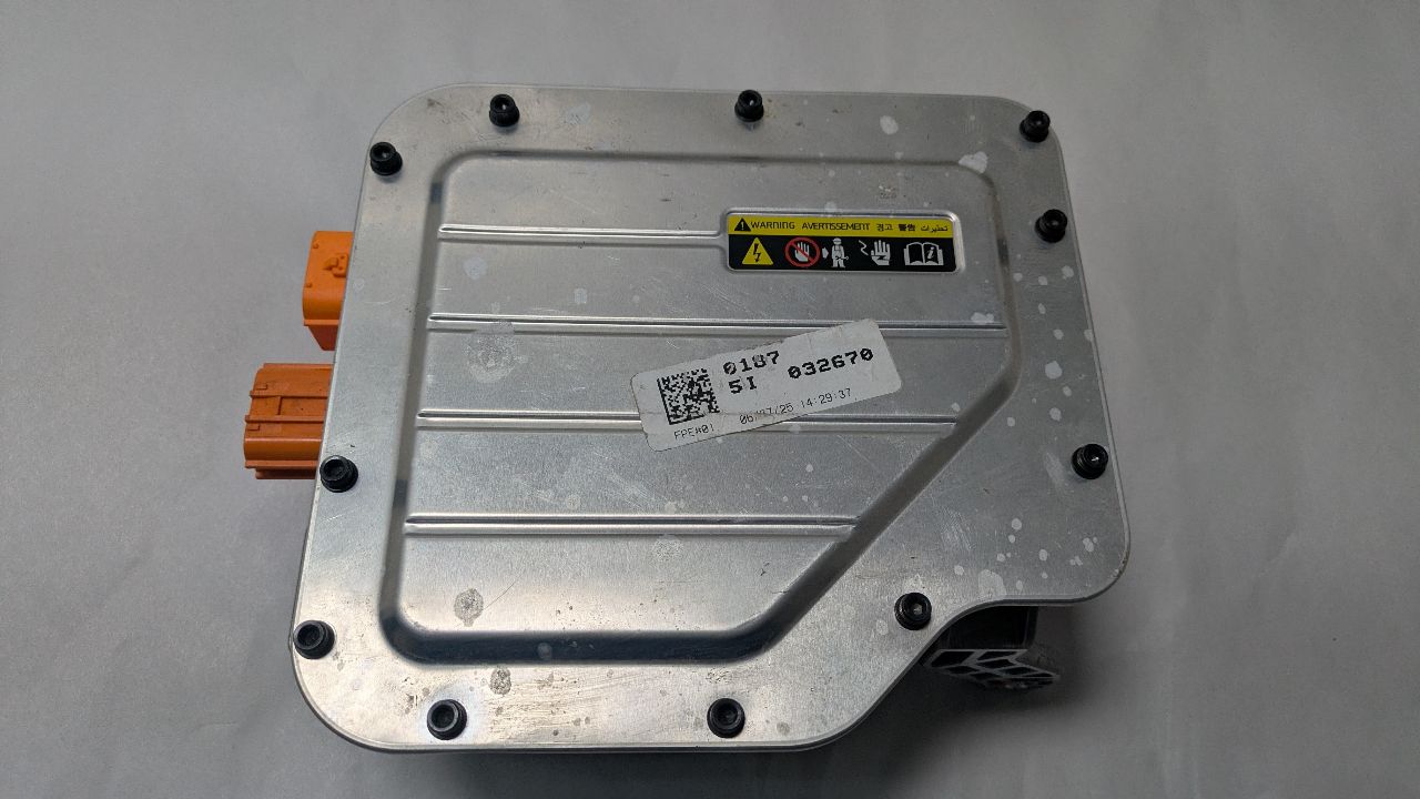 2025 HYUNDAI IONIQ 5 VOLTAGE REGULATOR - 444061 — photo 1