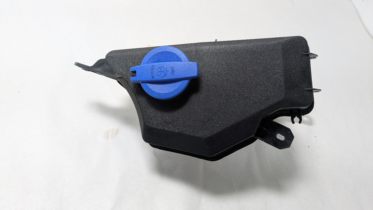 2025 HYUNDAI IONIQ 5 Wash Reservoir Assy - 444131 — photo 1