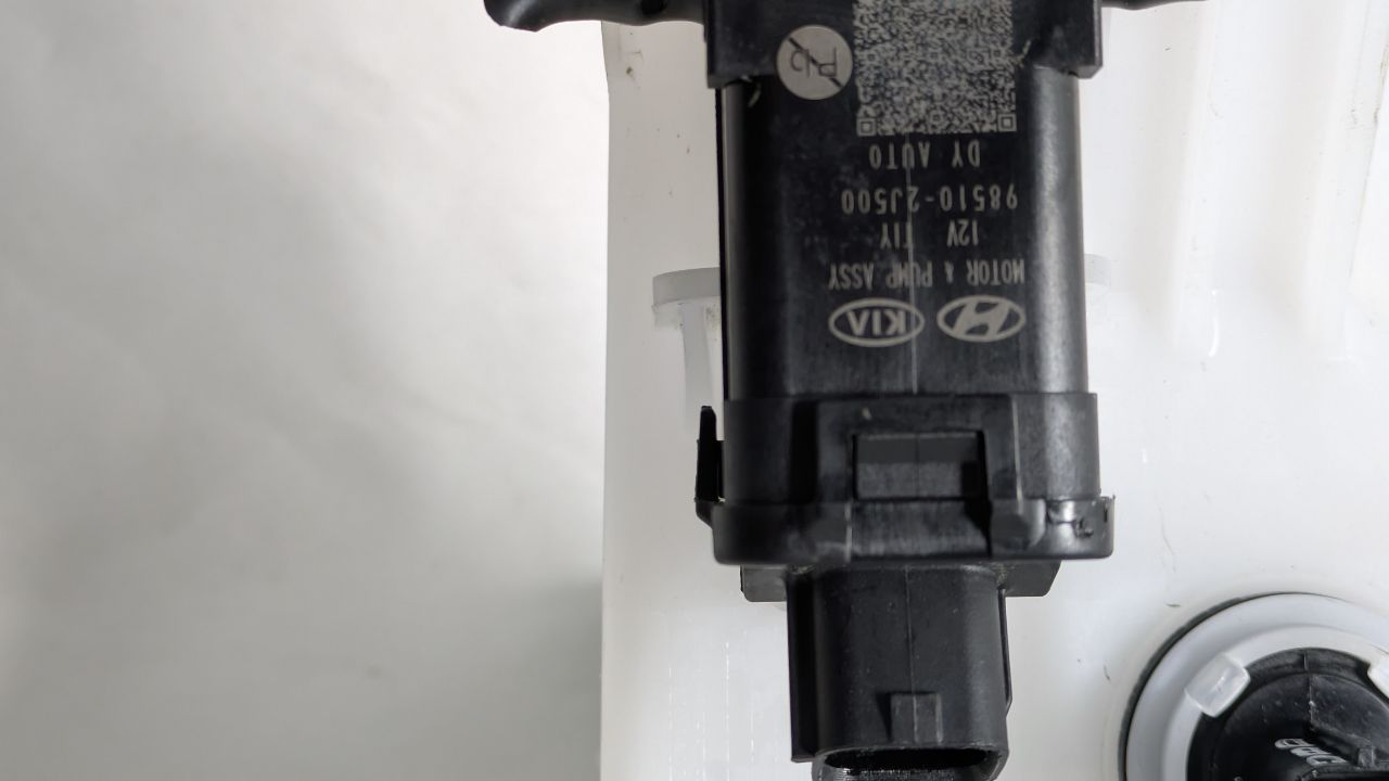 2025 HYUNDAI IONIQ 5 Wash Reservoir Assy - 444131 — photo 2