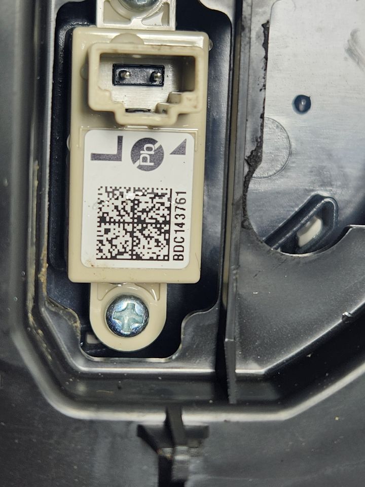 2025 HYUNDAI IONIQ 5 Console, Front - 444235 — photo 8
