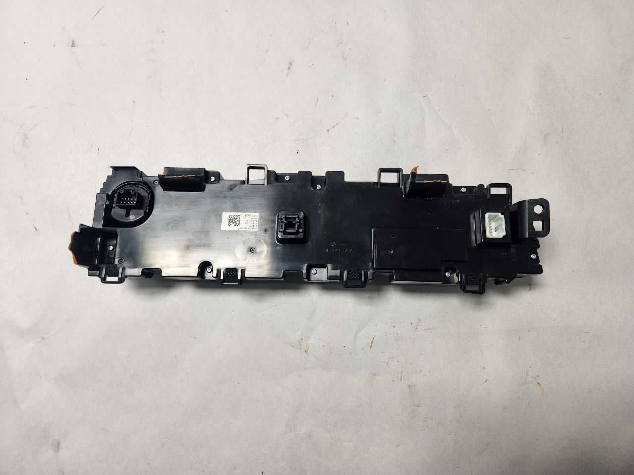 2025 HYUNDAI IONIQ 5 Radio Audio - 444243 — photo 4