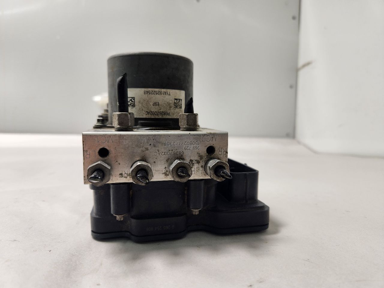 2016 CHRYSLER 200 Anti-lock Brake Pts - 444768 — photo 3