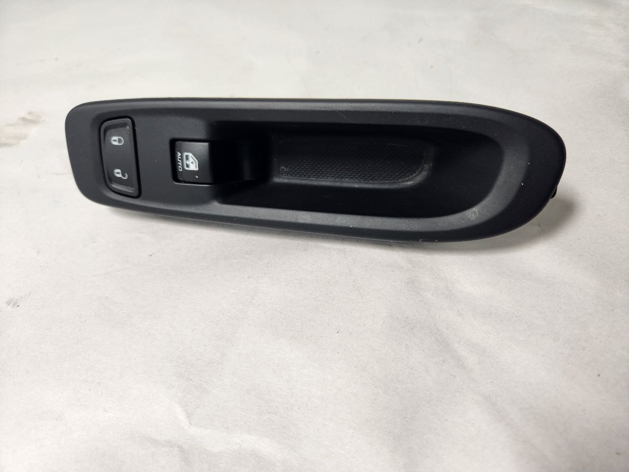 2017 JEEP COMPASS Front Door Switch - 444806 — photo 1