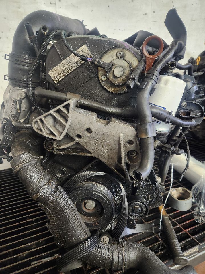 2013 VOLKSWAGEN TIGUAN ENGINE ASSEMBLY - 444832 — photo 3