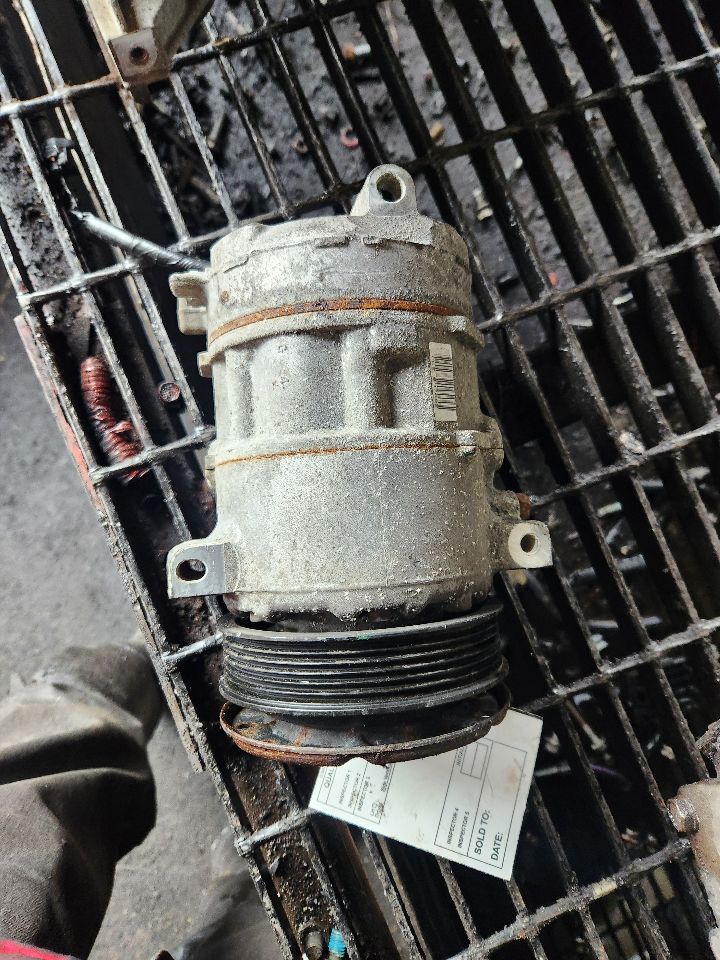 2017 DODGE JOURNEY AC COMPRESSOR - 445035 — photo 1