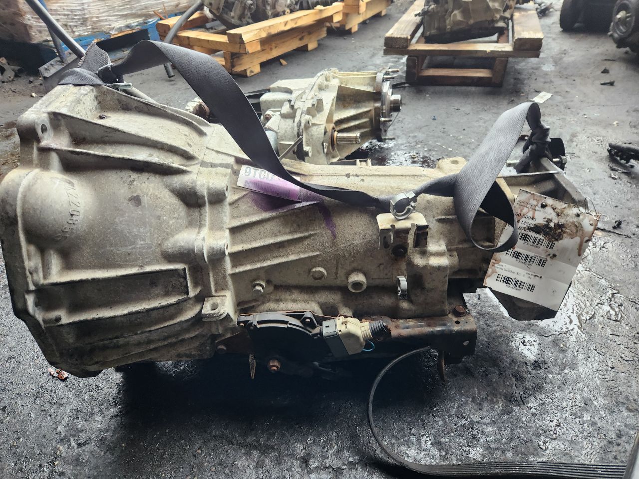 2009 GMC ENVOY Transmiss,Transaxle - 445065 — photo 4