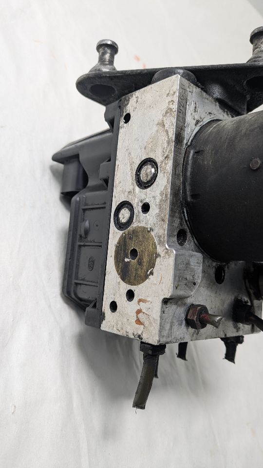 2006 DODGE SPRINTER 2500 Anti-lock Brake Pts - 445099 — photo 2