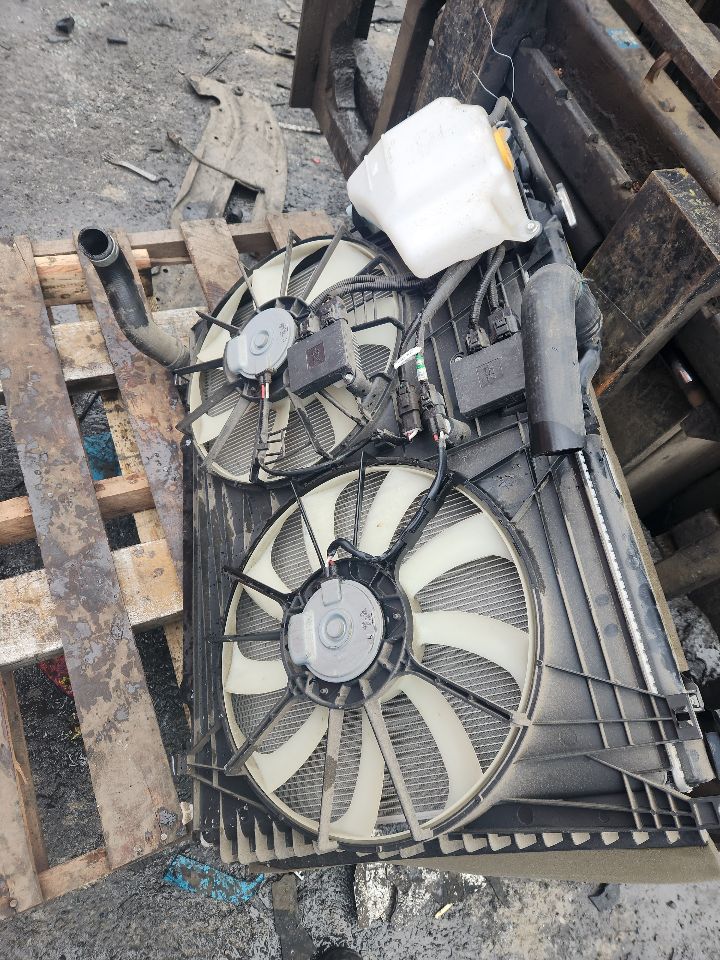 2020 SUBARU ASCENT Radiators - 445236 — photo 2