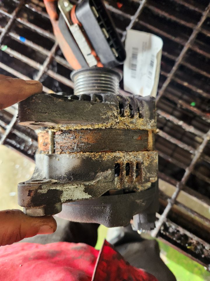 2012 HYUNDAI GENESIS ALTERNATOR - 445298 — photo 4