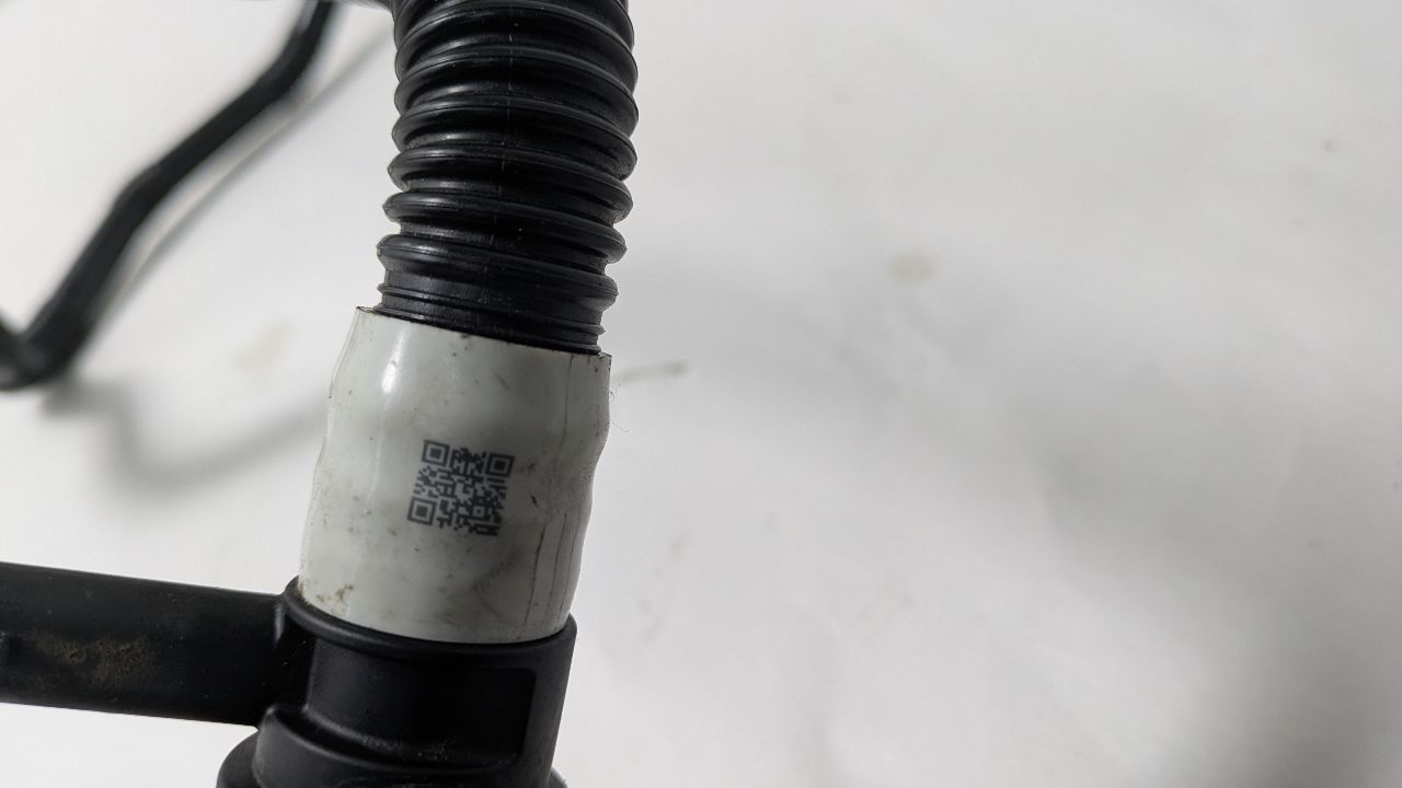 2024 TESLA TESLA S L cyl AC HOSES - 445427 — photo 2