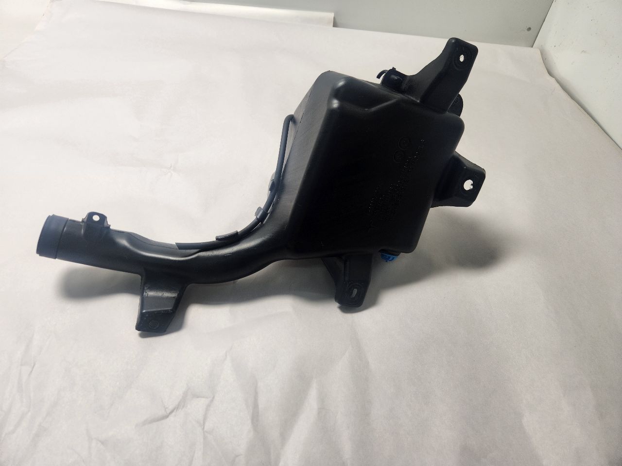 2024 TESLA TESLA S L cyl Wash Reservoir Assy - 445443