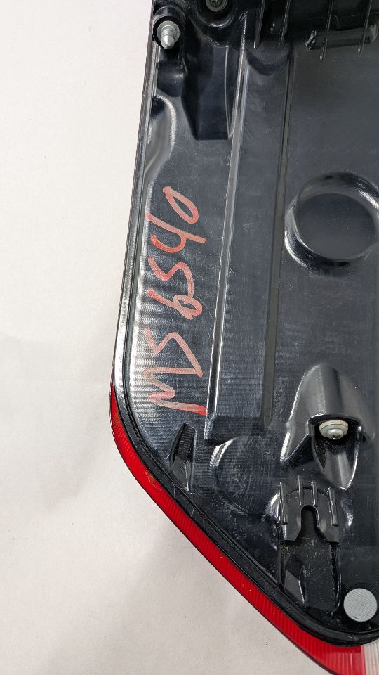 2018 TOYOTA SIENNA Left TAIL LAMP - 445505 — photo 4