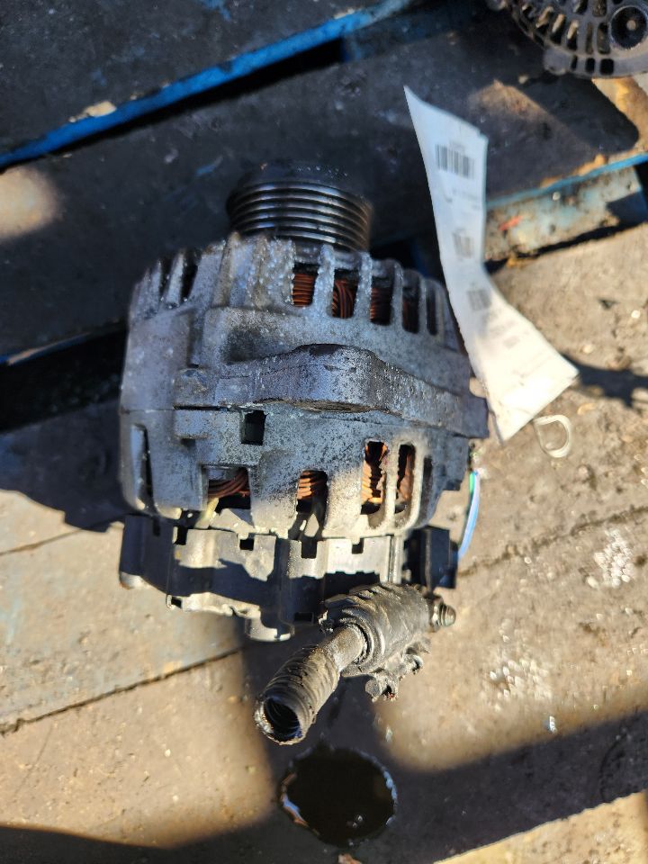 2013 HYUNDAI ELANTRA ALTERNATOR - 445576 — photo 1