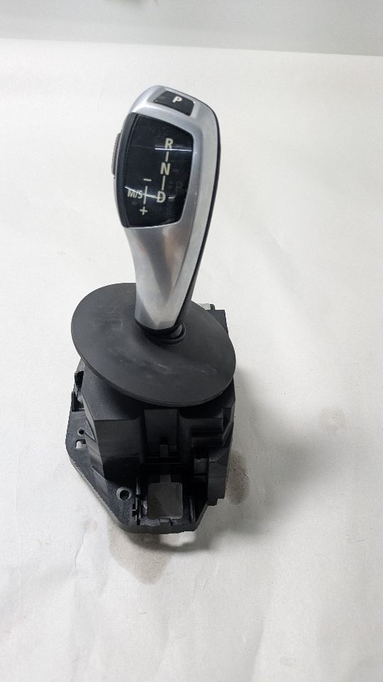 2010 BMW 535i Trans Shift Assy - 445618 — photo 3