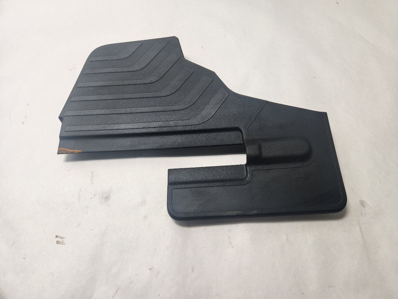 2020 SUBARU ASCENT INTERIOR TRIM PANEL - 445690 — photo 1