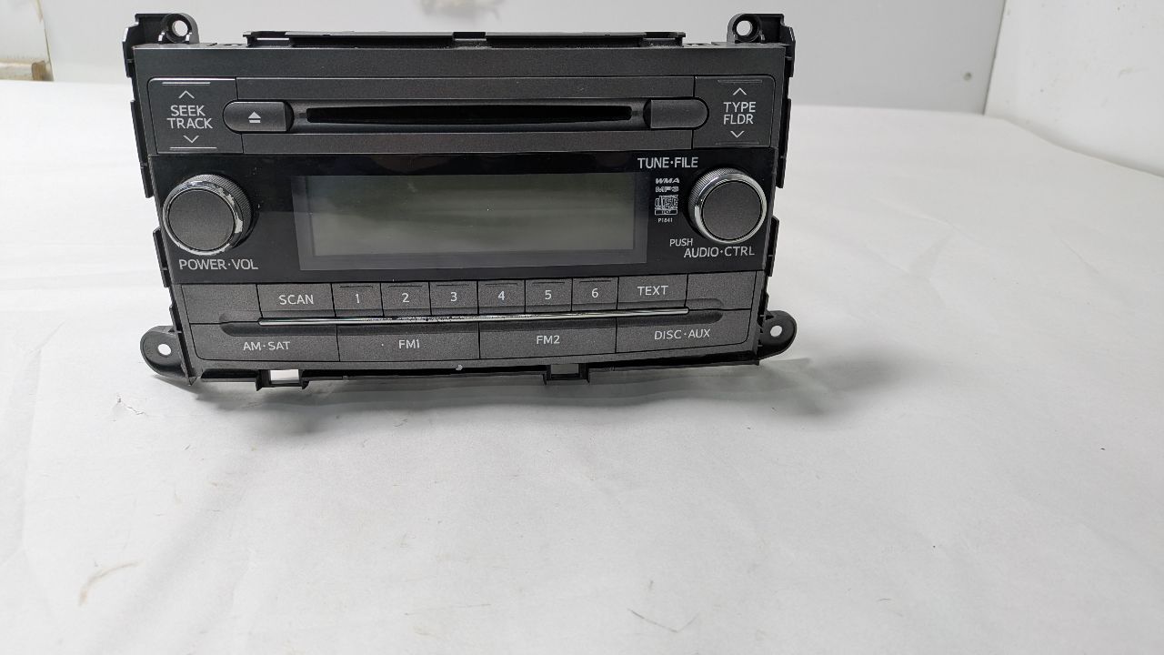 2013 TOYOTA SIENNA 6cyl Gasoline 3.5 Radio Audio - 445825 — photo 2