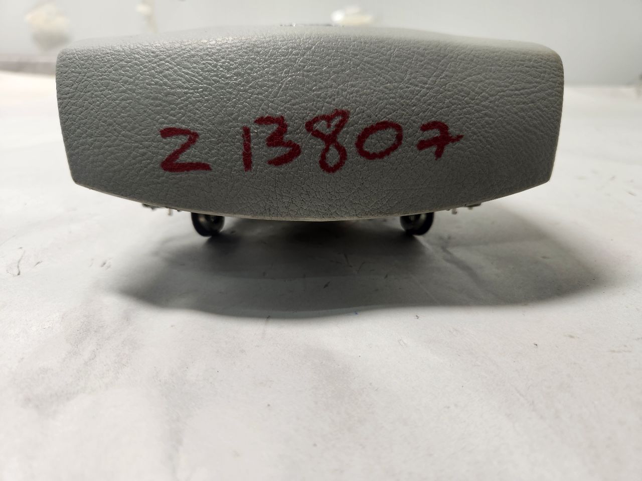 2013 TOYOTA SIENNA 6cyl Gasoline 3.5 Left AIR BAG - 445829 — photo 2
