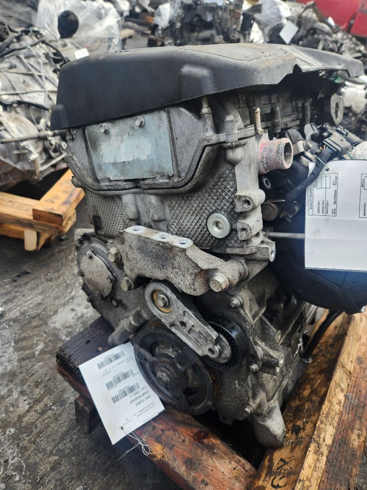 2012 CHEVROLET EQUINOX 4cyl Gasoline 2.4 ENGINE ASSEMBLY - 445903 — photo 3
