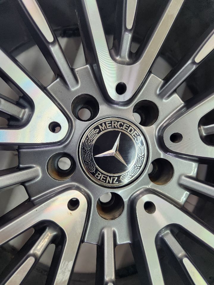 2019 MERCEDES-BENZ E-CLASS WHEEL - 445950 — photo 2