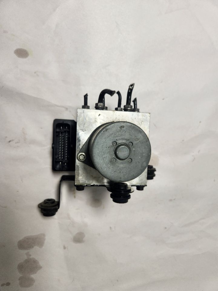 2016 VOLKSWAGEN TIGUAN Anti-lock Brake Pts - 446175