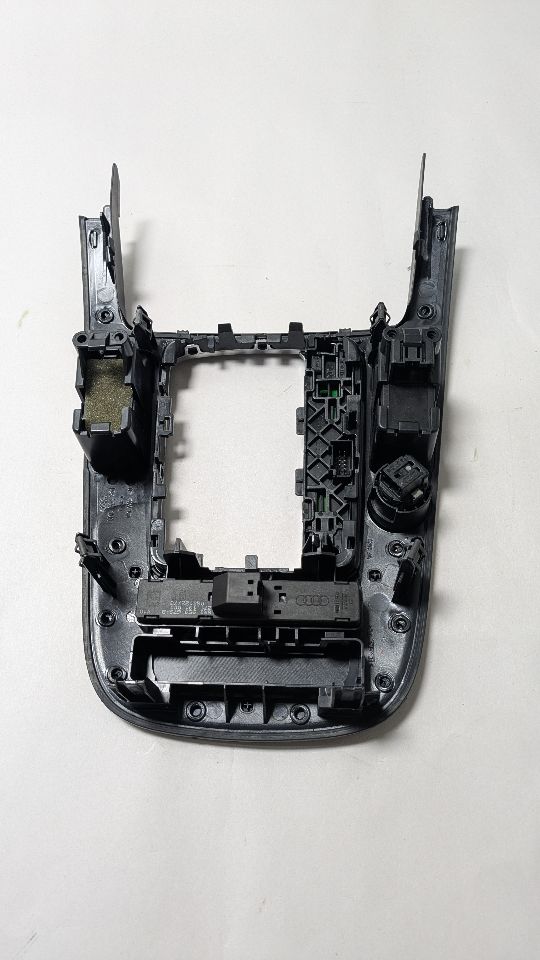 2012 AUDI Q5 Console, Front - 446264 — photo 2