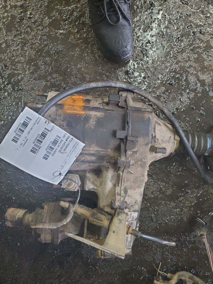 2003 JEEP LIBERTY TRANSFER CASE ASSY - 446308 — photo 1