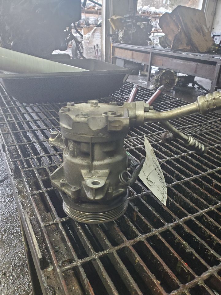 2011 GMC ACADIA AC COMPRESSOR - 446310 — photo 2